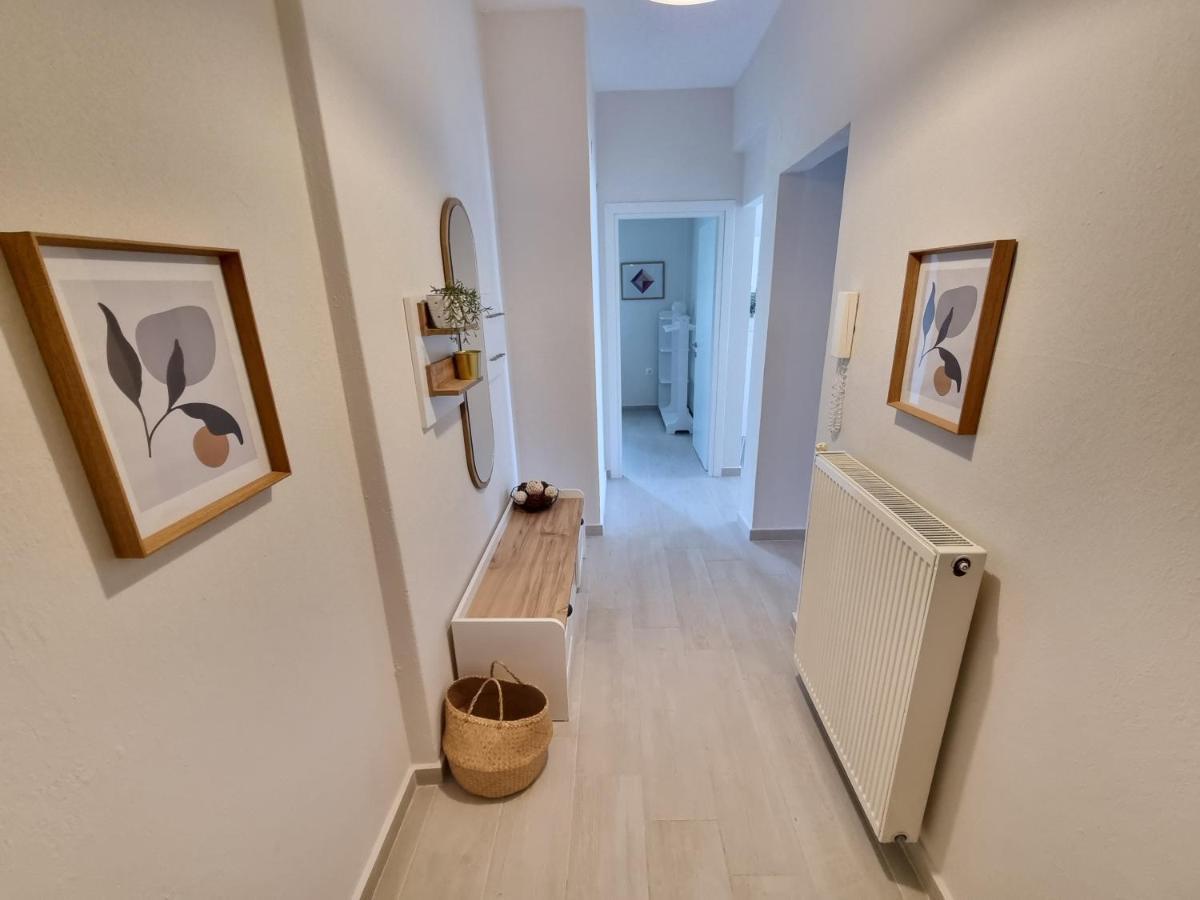 Our Home-Fully Renovated Apartments And Studios By The Sea Никити Екстериор снимка