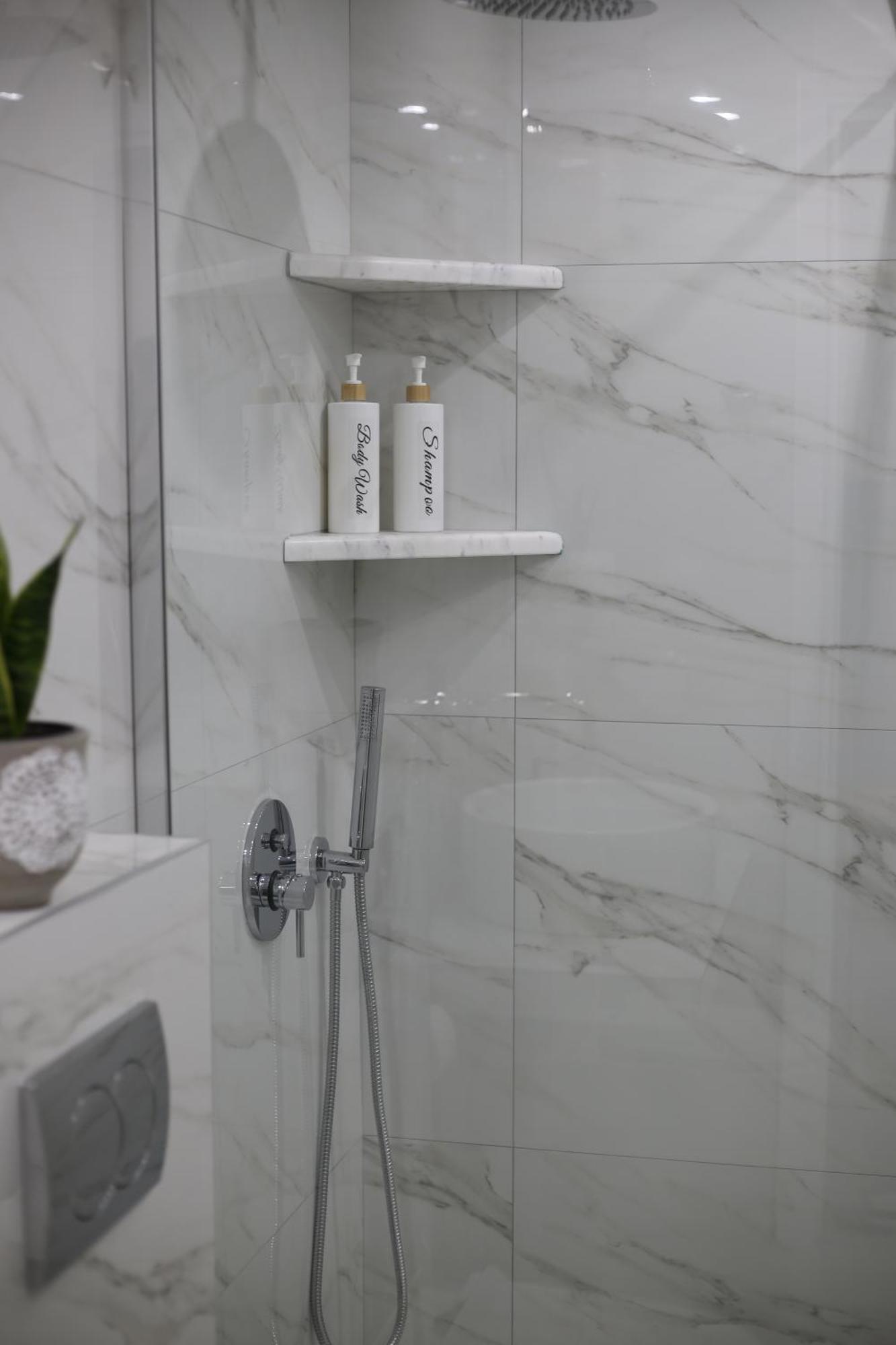 Our Home-Fully Renovated Apartments And Studios By The Sea Никити Екстериор снимка
