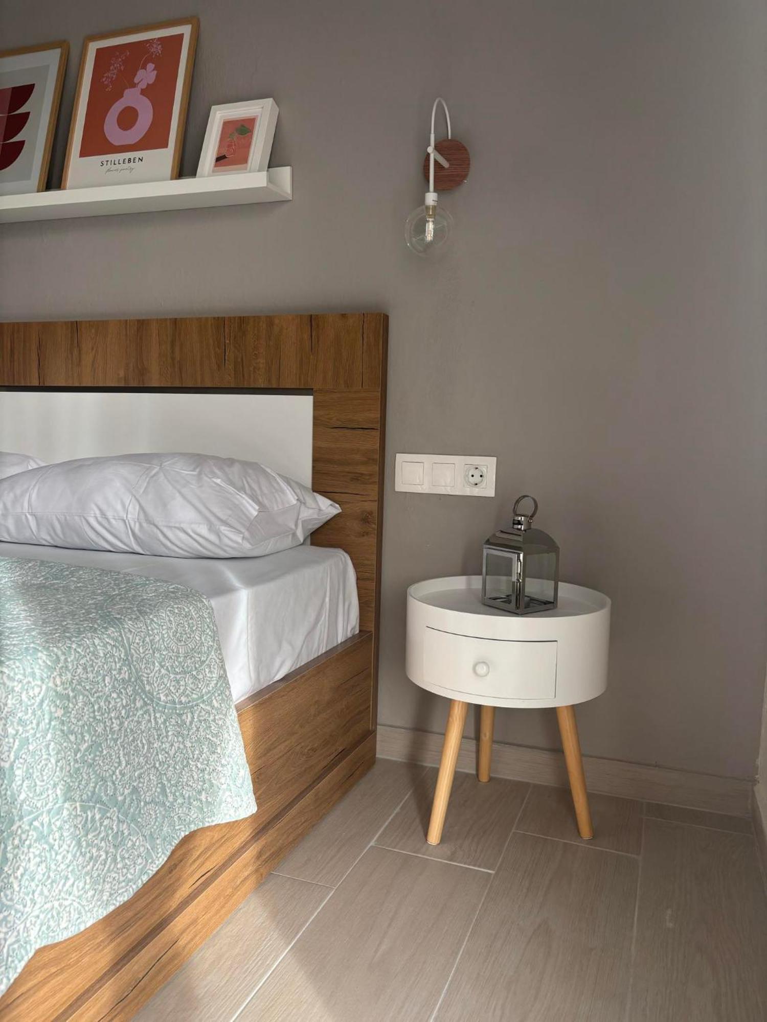 Our Home-Fully Renovated Apartments And Studios By The Sea Никити Екстериор снимка